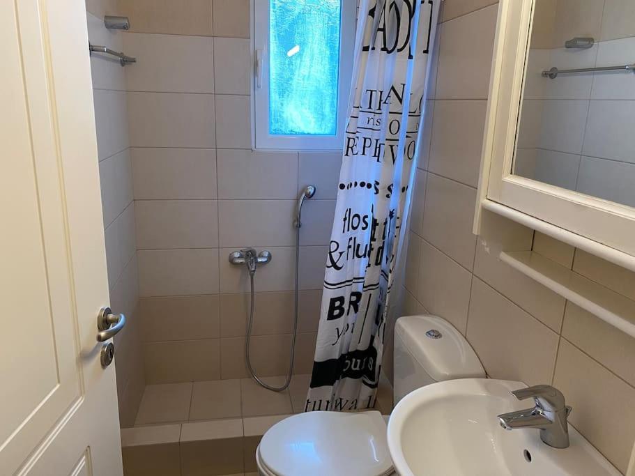 Classy 3Br With 2 Bathrooms Apartment In Marousi Atenas Exterior foto